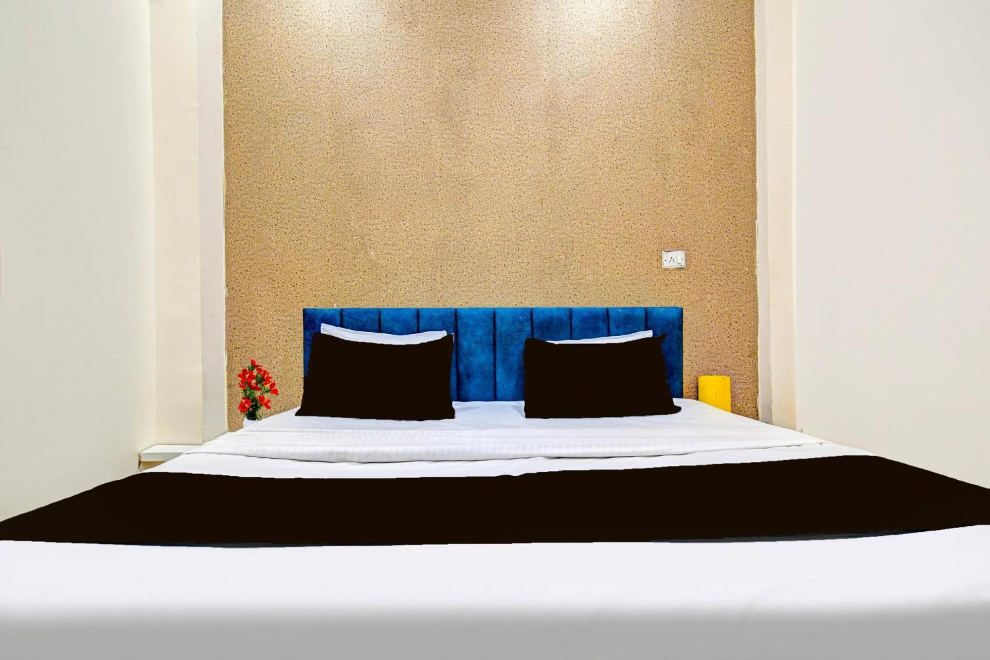 Super Hotel O Hanuman Naka Ujjain Formerly Krishna Palace Eksteriør billede