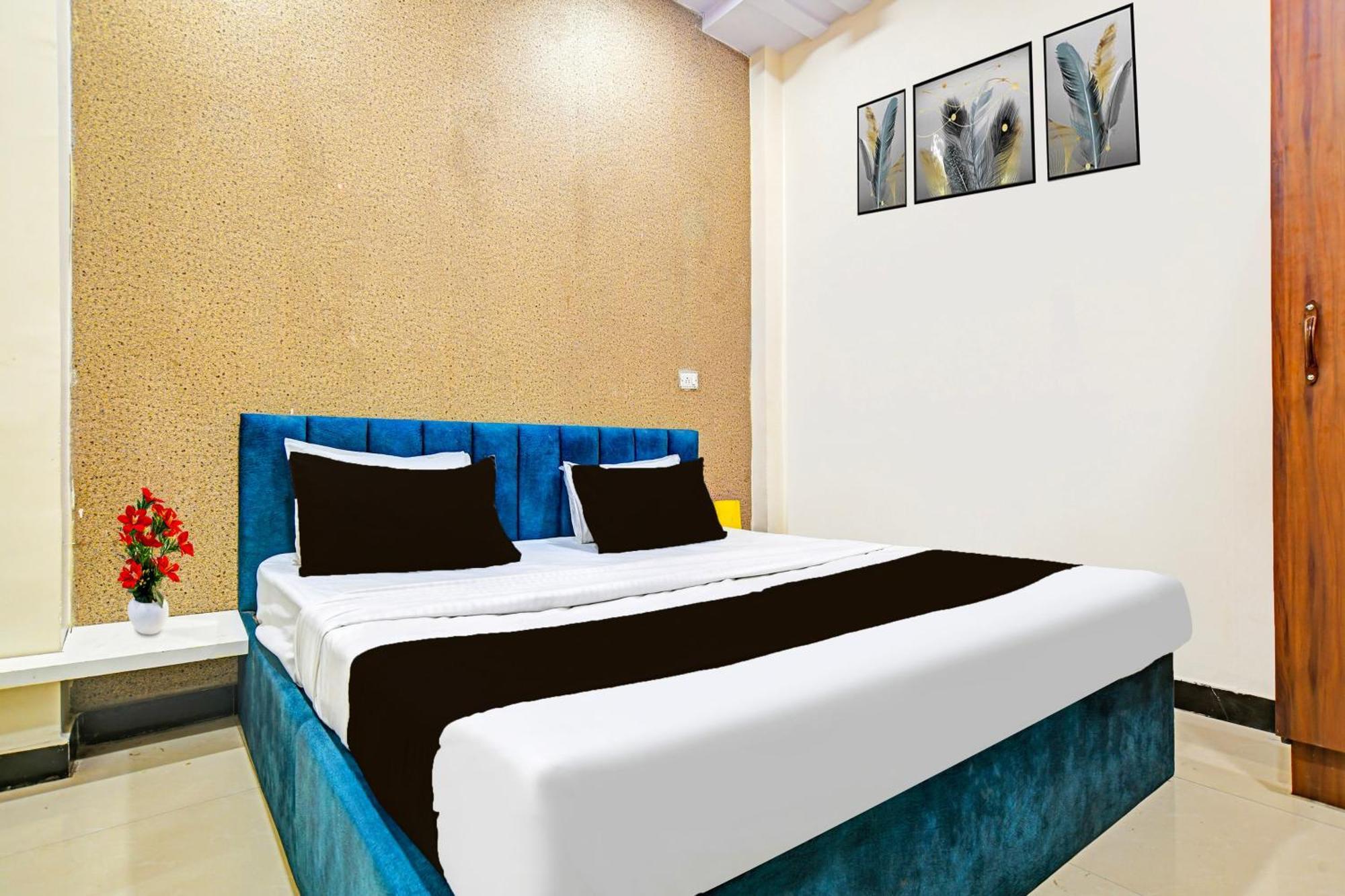 Super Hotel O Hanuman Naka Ujjain Formerly Krishna Palace Eksteriør billede